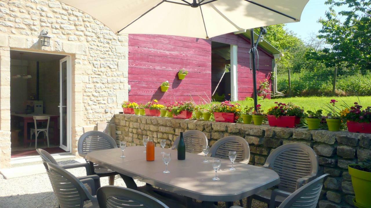 Gite De La Cour Vautier Mandeville-en-Bessin Esterno foto